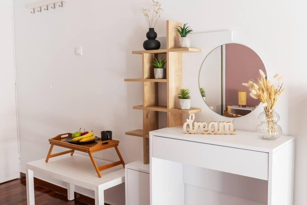 The House Project Apartment เอเธนส์ ภายนอก รูปภาพ